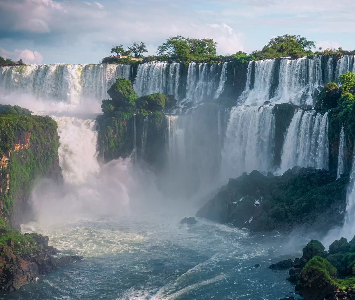 The South cataratas del iguazu